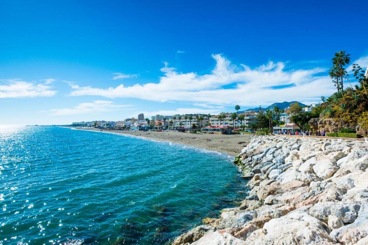 Apt. P/3 10' From The Beach W/Wifi In 토레몰리노스 외부 사진